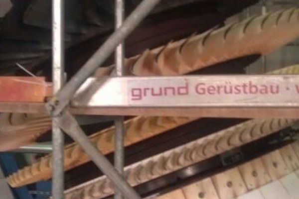 Generatorläufer mit Entschauflungsgerüst